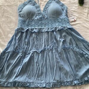 Light Blue Sleeveless backless Dress with Lace Detail